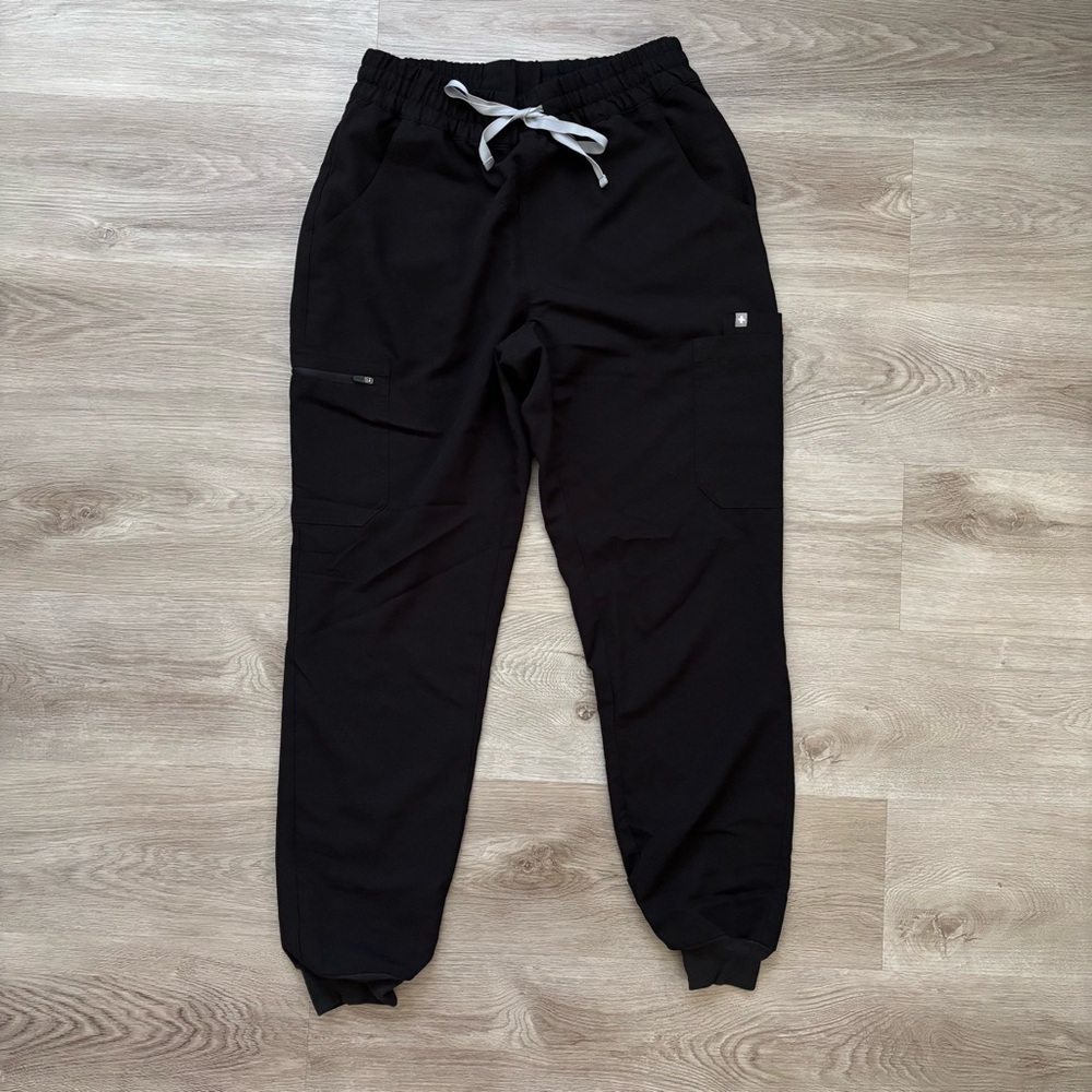 FIGS High Waisted Uman Relaxed Jogger Scrub Pants Tall